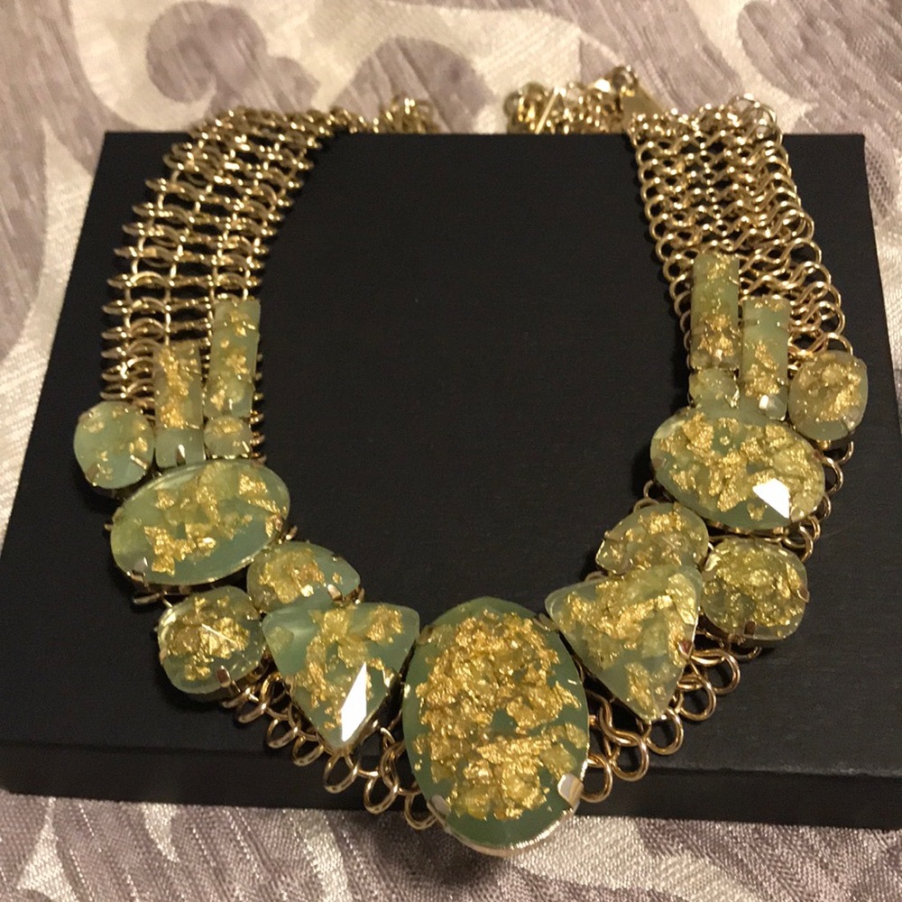 Light green and gold necklace